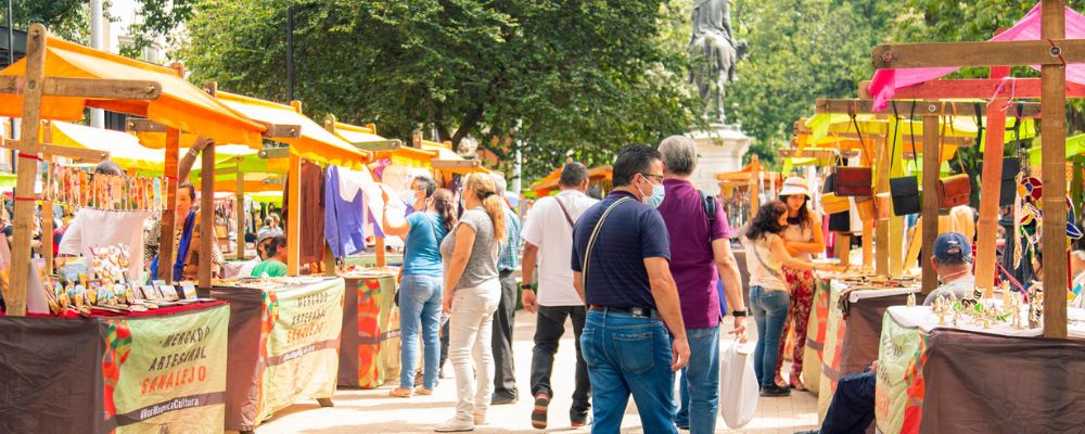 El Mercado Artesanal Sanalejo se Realiza dos Veces al mes en Beneficio de 350 Personas