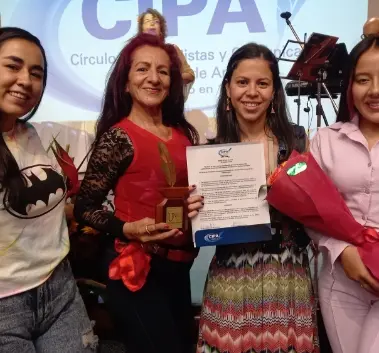 Slider 10 Voces de mujeres