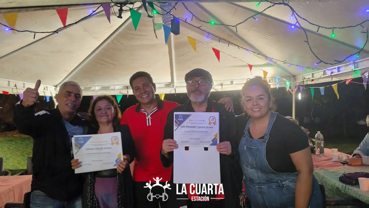 Celebramos la Fuerza de la Comunicación Comunitaria: las Historias Positivas, sus Voces y la Participación.