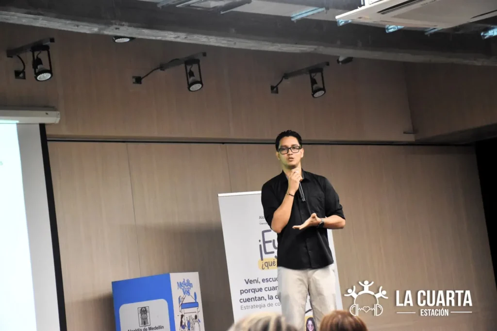 La Cuarta Estación Abrió la Semana de la Comunicación 2025 ¡Ey!, ¿qué contás?