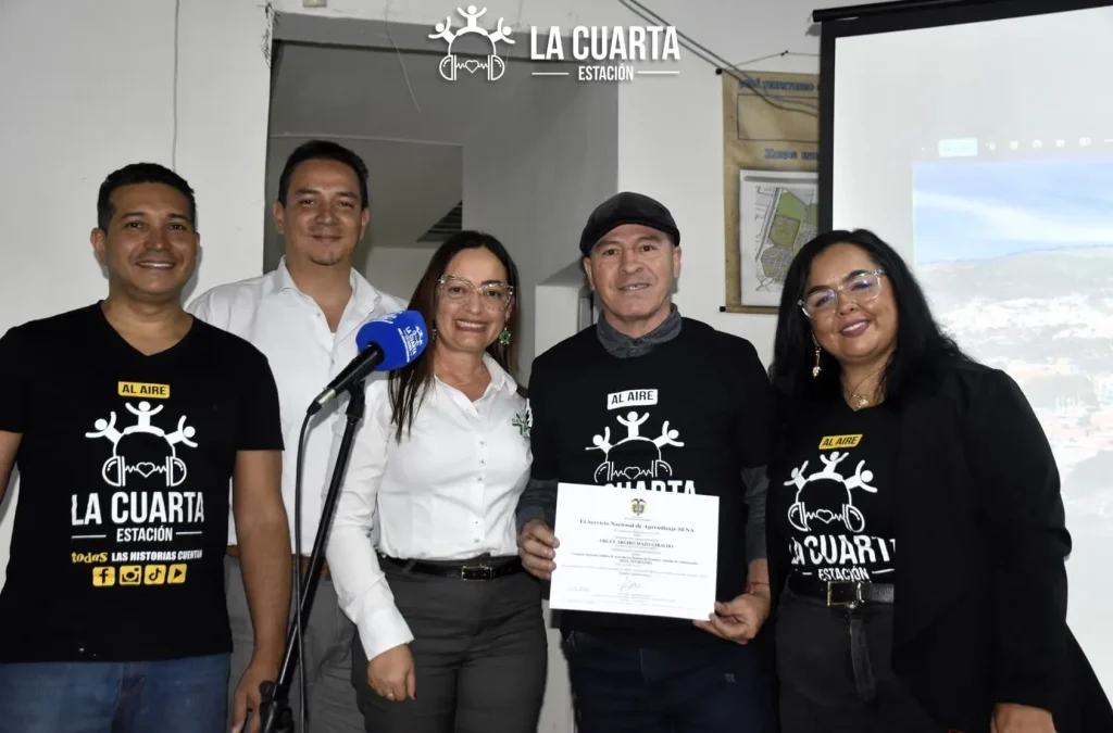 La Cuarta Estación y Su Escuela de Comunicación: 6 años de Historias que Transforman
