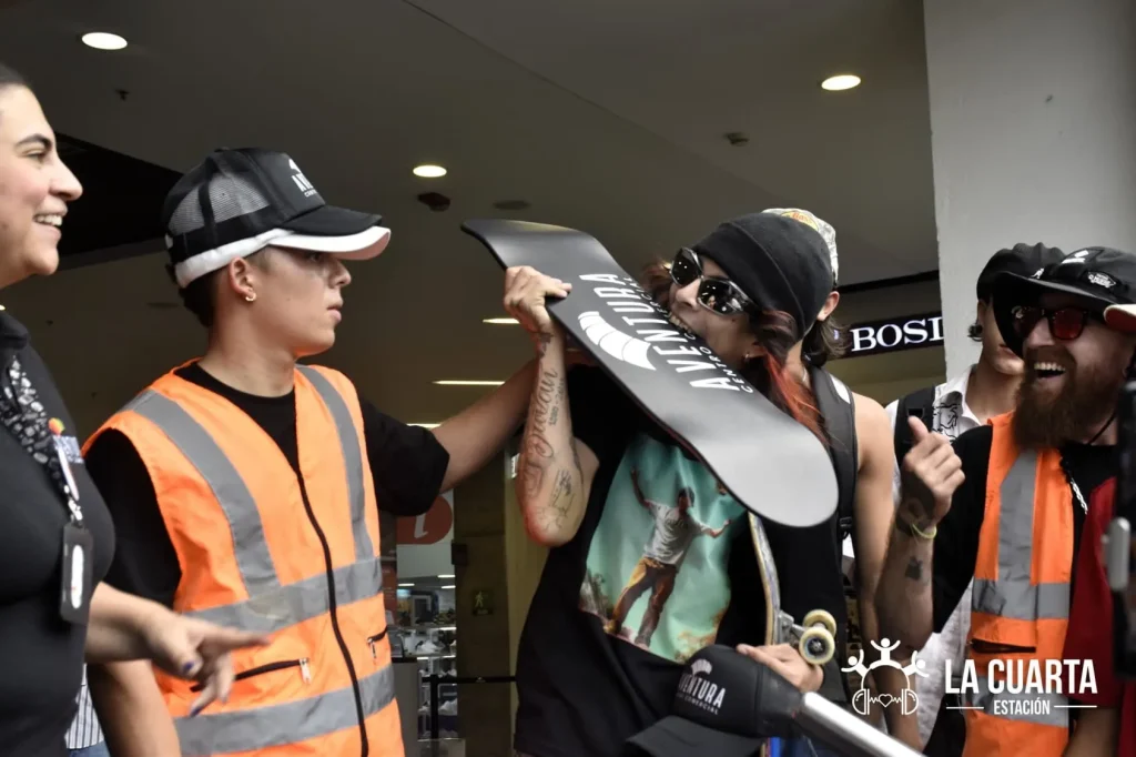 Medellín Rodó con Fuerza en el Día Mundial del Skateboarding