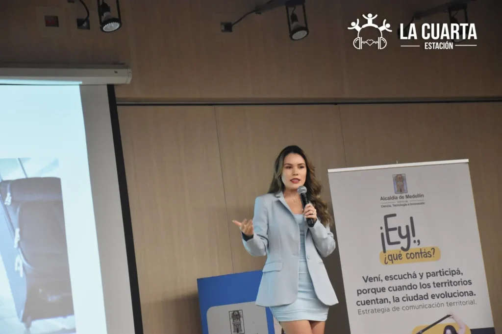 La Cuarta Estación Abrió la Semana de la Comunicación 2025 ¡Ey!, ¿qué contás?