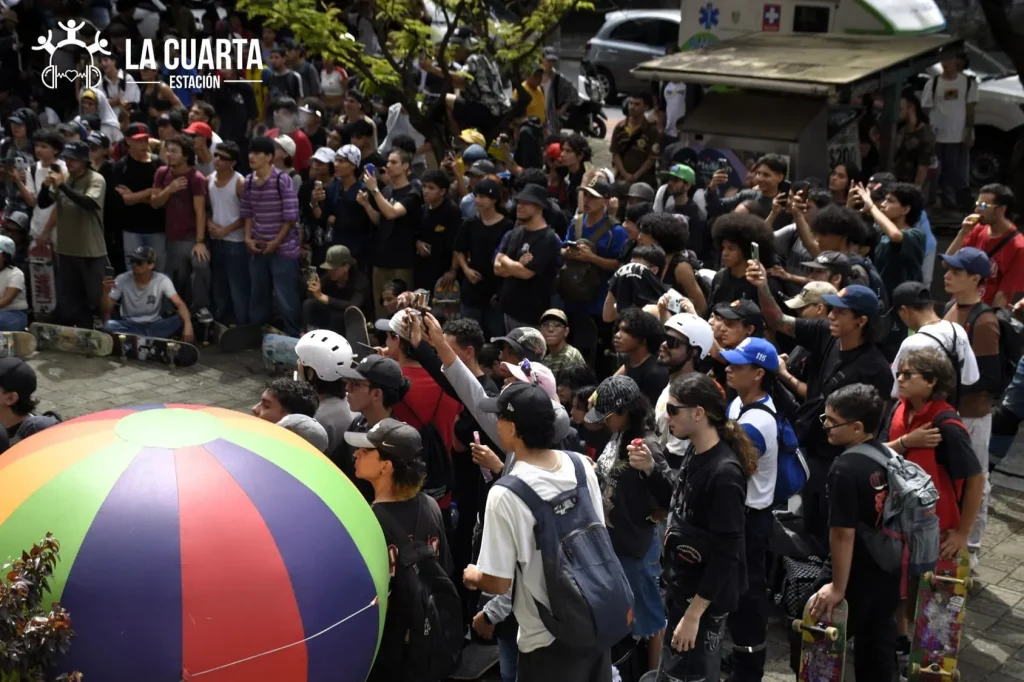 Medellín Rodó con Fuerza en el Día Mundial del Skateboarding