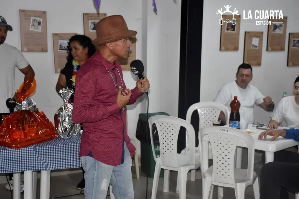 Una Noche para las Madres: Comunidad, Arte y Alegría en el CDS San Pedro Lovaina