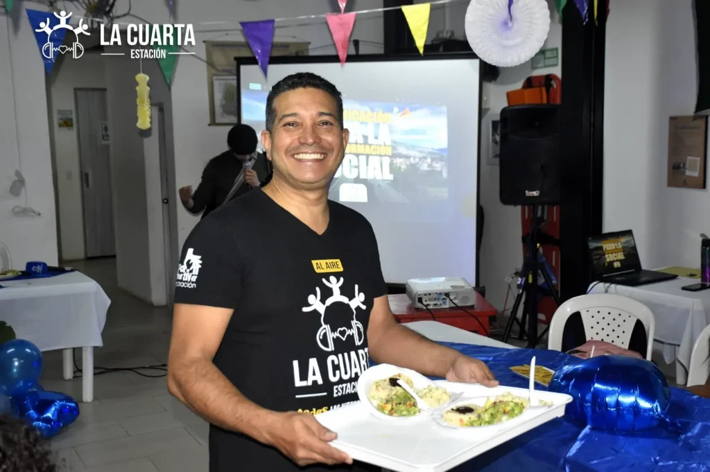 La Cuarta Estación y Su Escuela de Comunicación: 6 años de Historias que Transforman