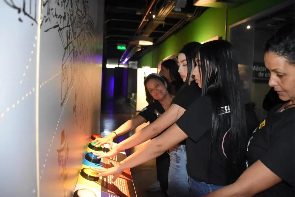 Un Viaje por la Comunicación