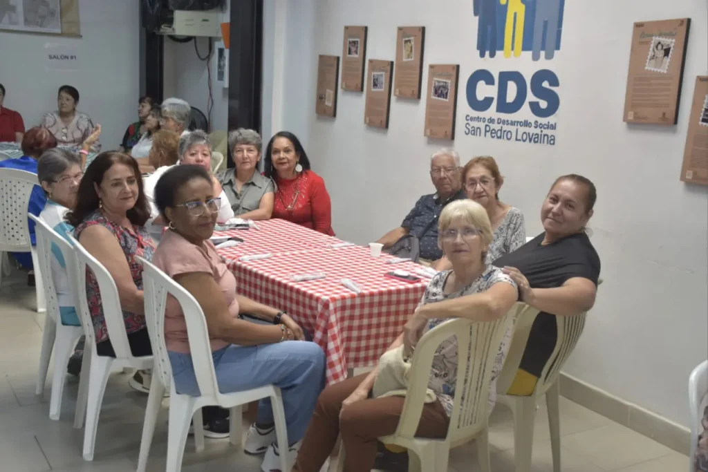 Medellín Celebra el Mes de las Personas Mayores con una Agenda que Honra la Experiencia y la Sabiduría