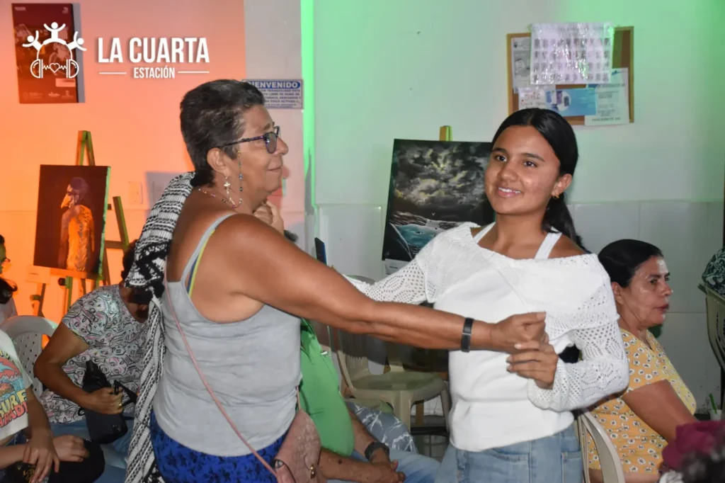 Volver a vivir el barrio: cuando el arte se convierte en reencuentro en Manrique Central N°1