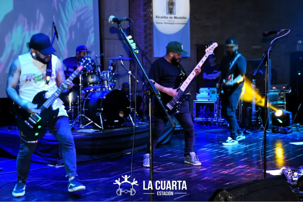 El Festival de Rock Comuna 4 Celebró su 14.ª Edición con Dos Días de Pura Energía y Talento Emergente