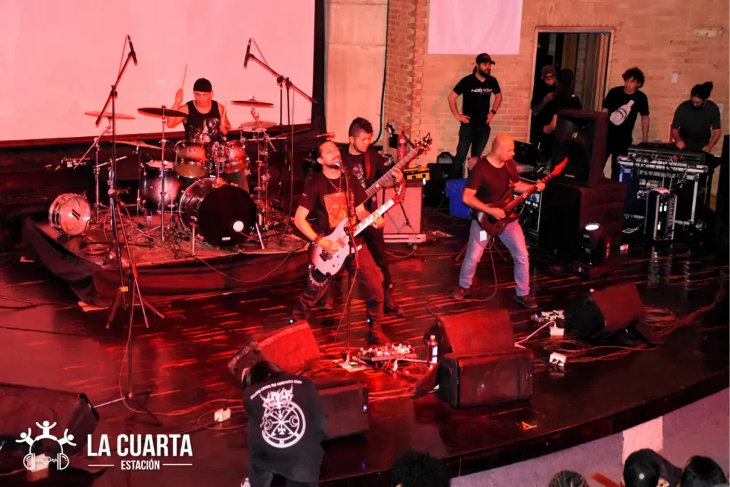 El Festival de Rock Comuna 4 Celebró su 14.ª Edición con Dos Días de Pura Energía y Talento Emergente