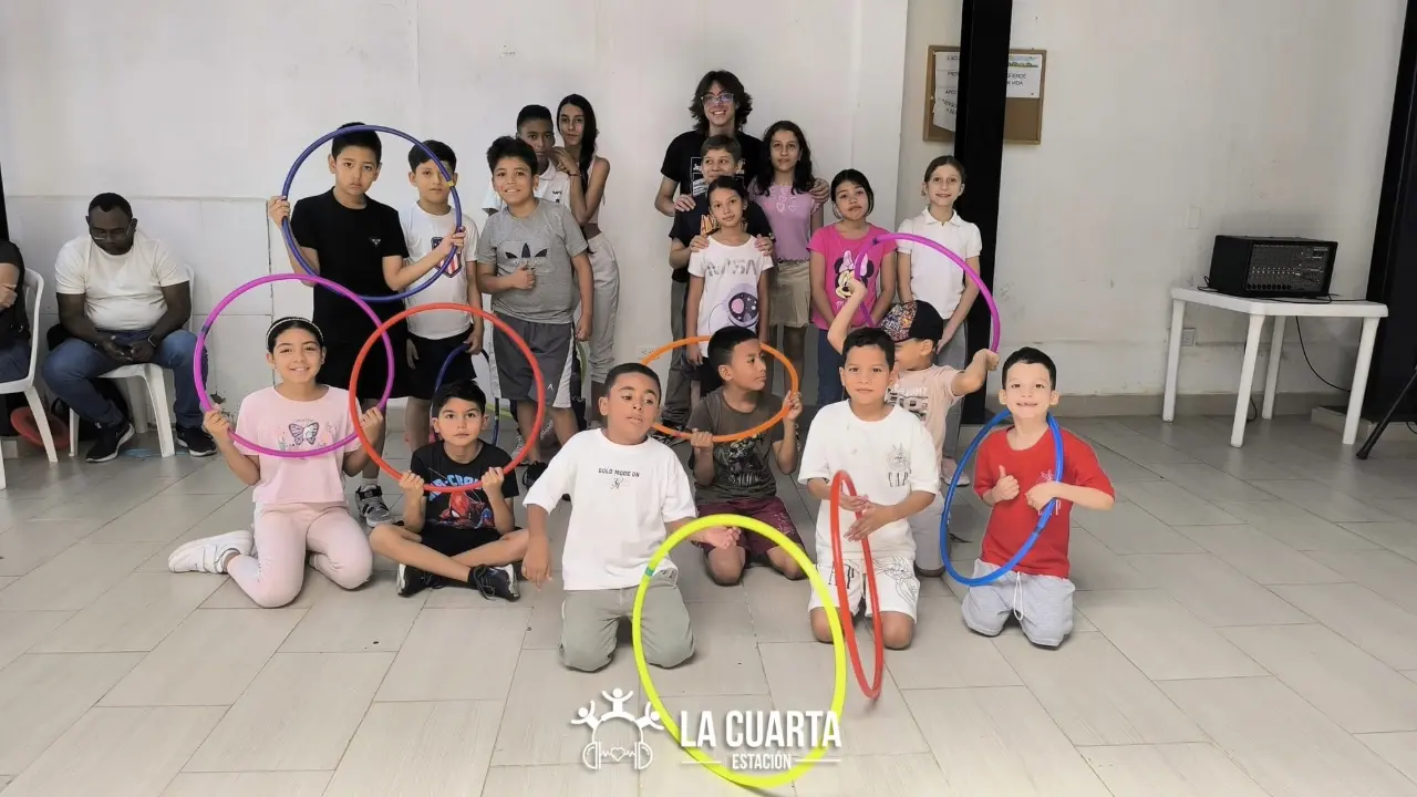 "Parchemos”: Arte, Ciencia y Juego para Transformar la Niñez y Adolescencia en Comunidad.