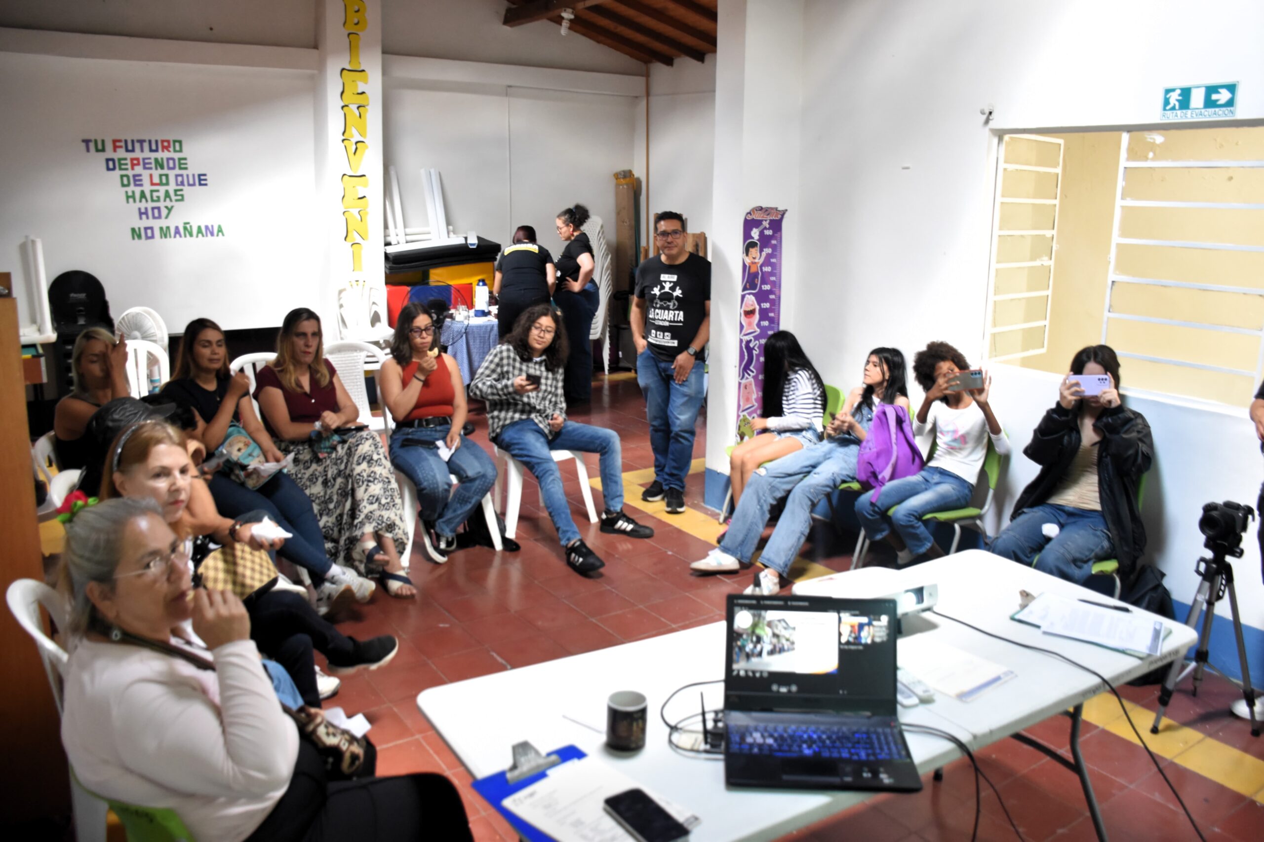galeriaescuelalce-taller-fotoperiodismo5